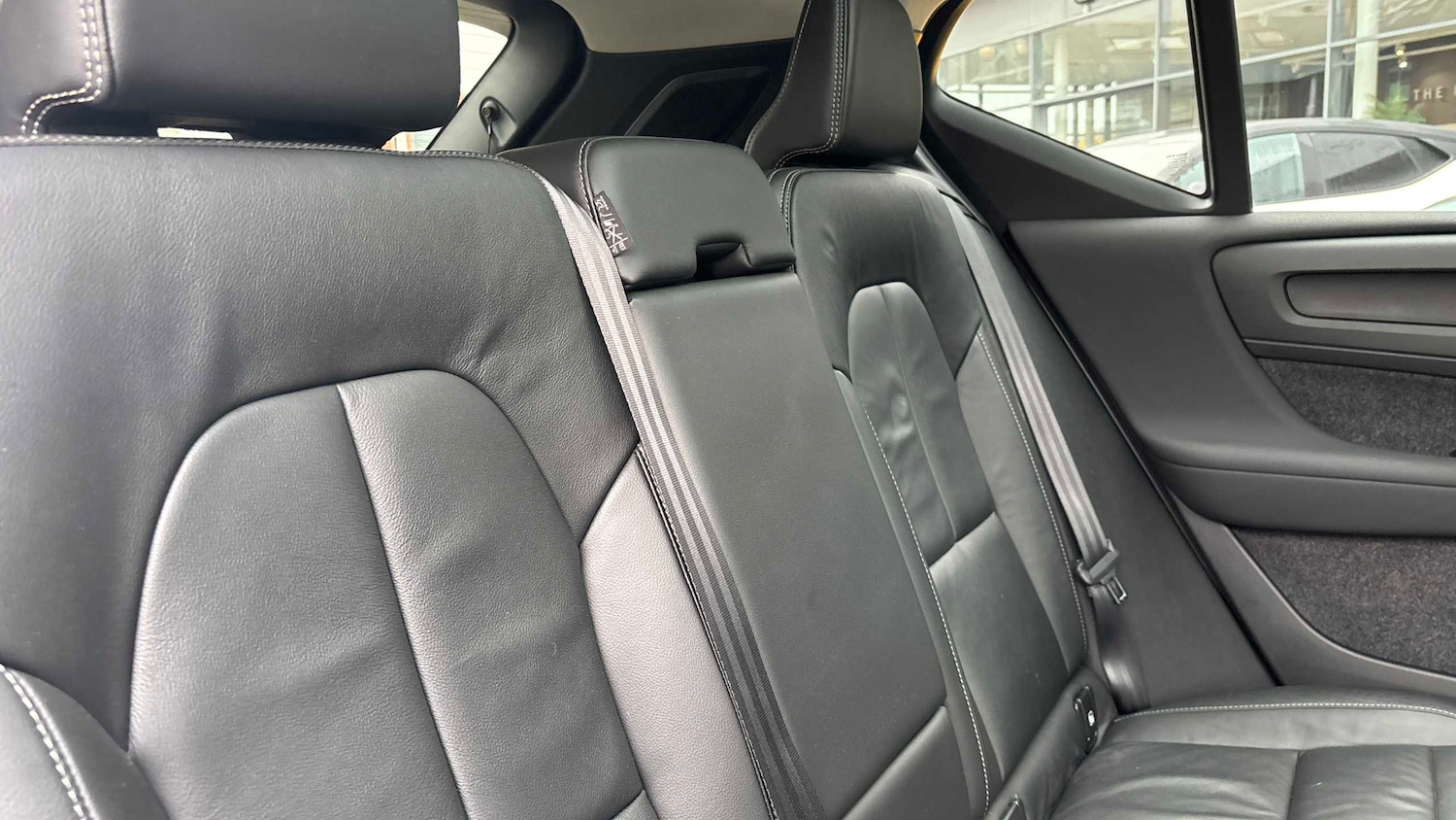 Used Volvo XC40 2021 for sale - 76553227: Photo 27