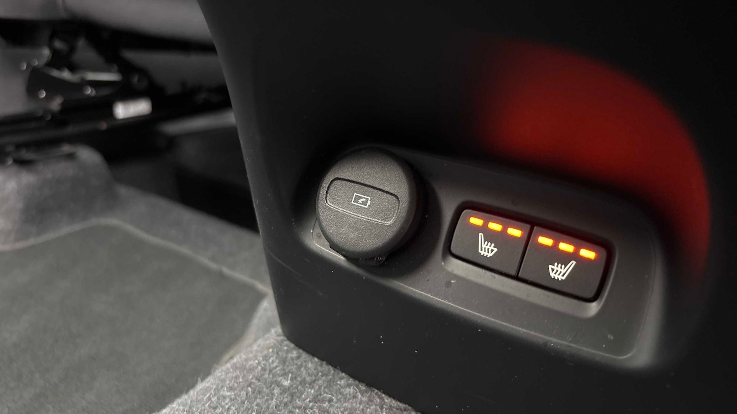 Used Volvo XC40 2021 for sale - 76553227: Photo 28