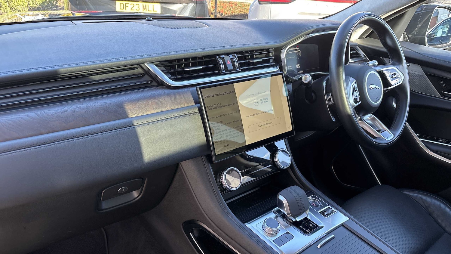 Used Jaguar F-Pace 2021 for sale - 76378799: Photo 2