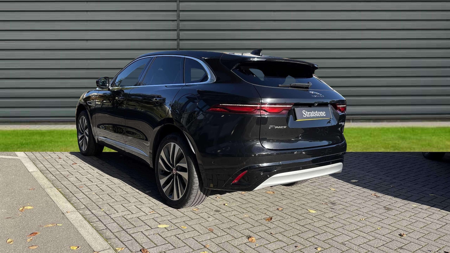 Used Jaguar F-Pace 2021 for sale - 76378799: Photo 3