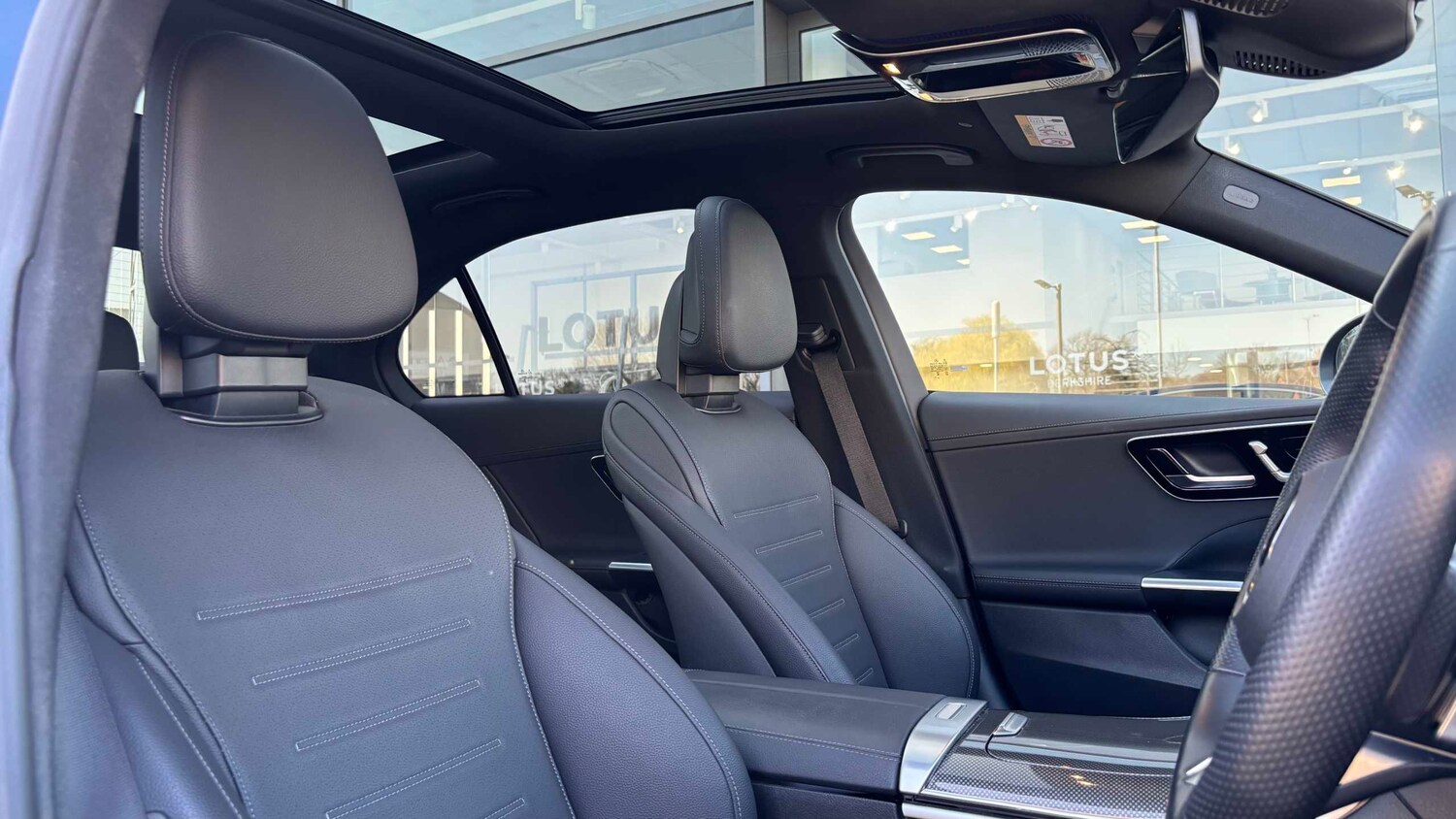 Used Mercedes-Benz C Class 2024 for sale - 77960745: Photo 12