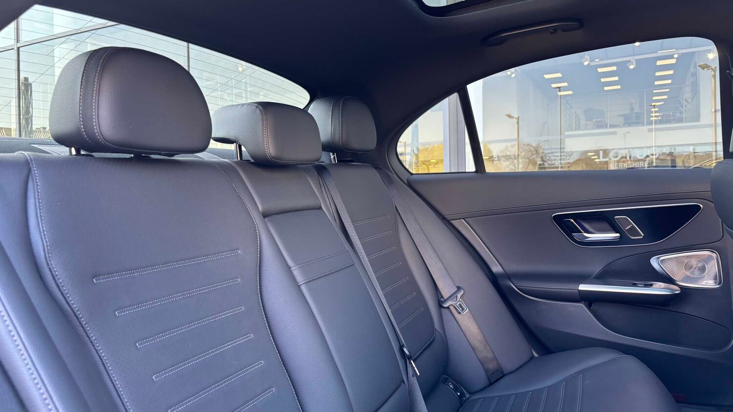 Used Mercedes-Benz C Class 2024 for sale - 77960745: Photo 18