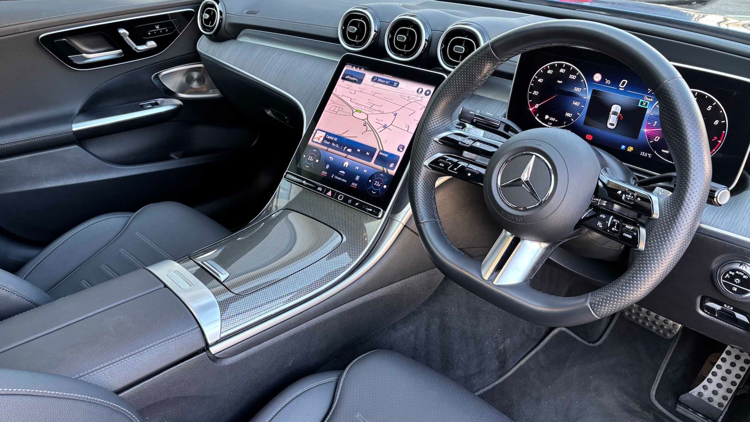 Used Mercedes-Benz C Class 2024 for sale - 77960745: Photo 2