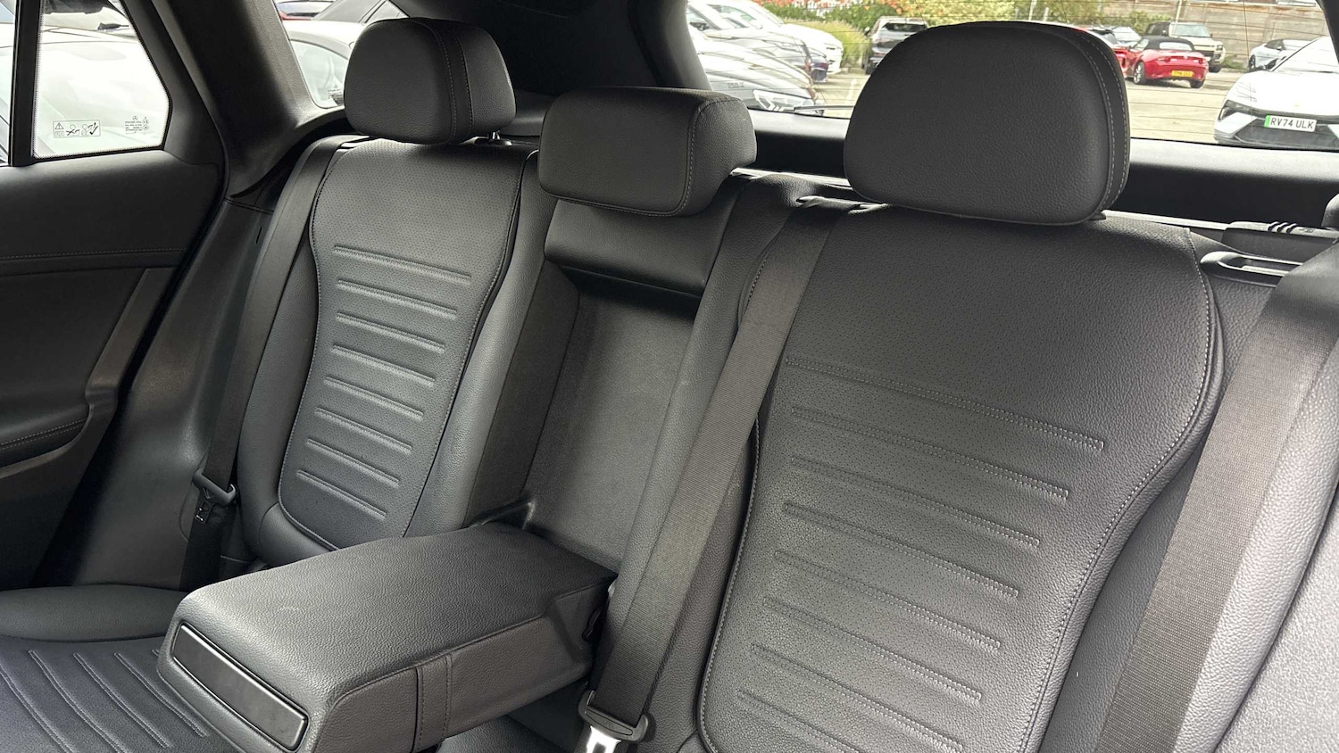 Used Mercedes-Benz GLC 2023 for sale - 76262478: Photo 16