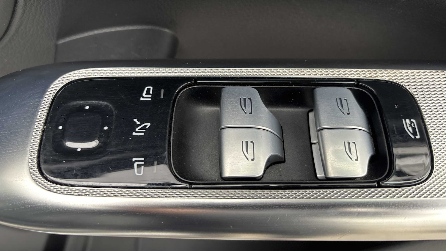 Used Mercedes-Benz GLC 2023 for sale - 76262478: Photo 20