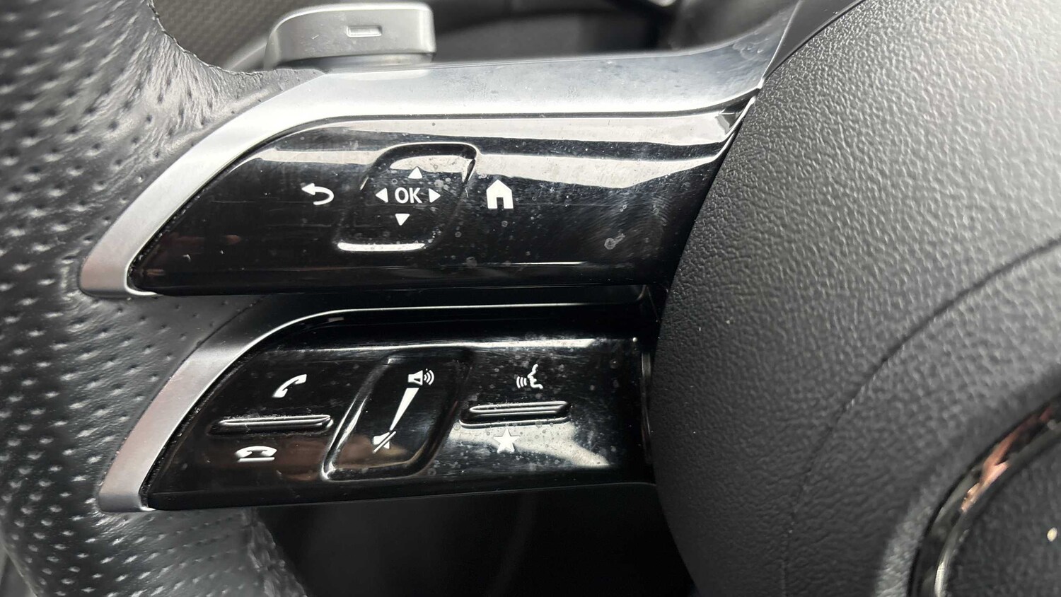 Used Mercedes-Benz GLC 2023 for sale - 76262478: Photo 22