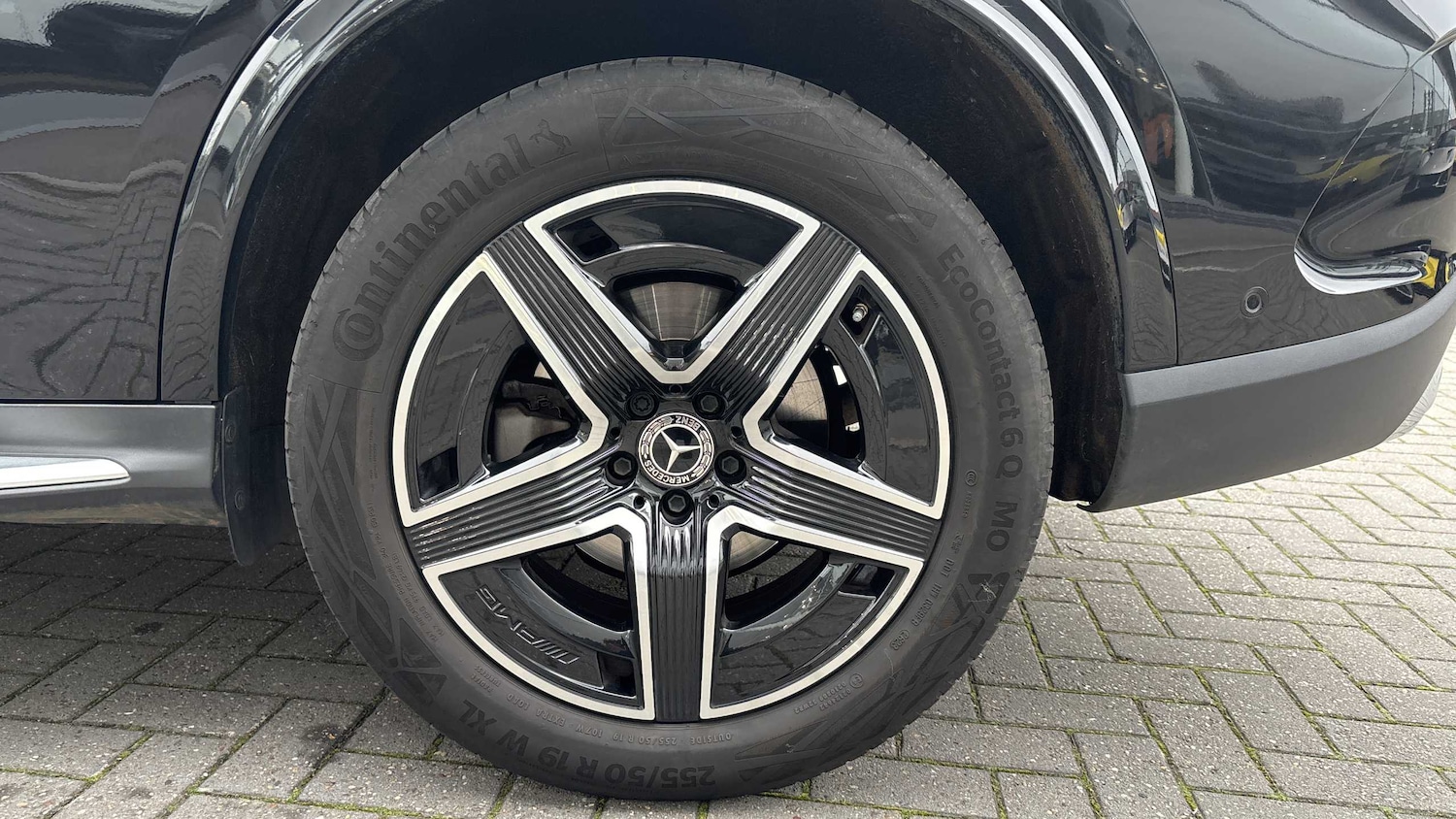 Used Mercedes-Benz GLC 2023 for sale - 76262478: Photo 5