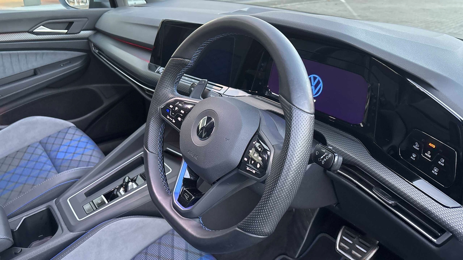 Used Volkswagen Golf 2021 for sale - 76902351: Photo 5