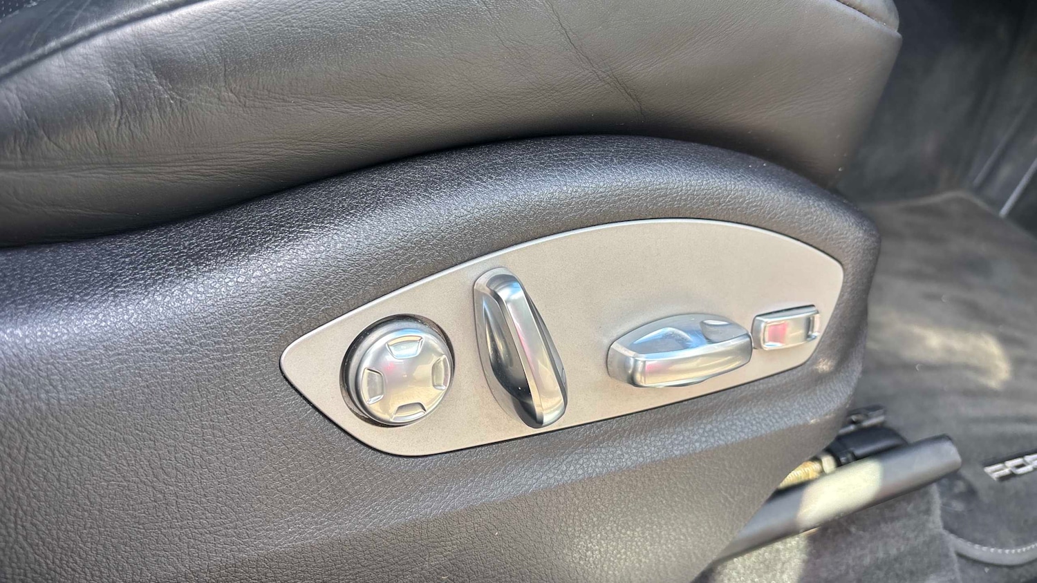 Used Porsche Macan 2019 for sale - 76442462: Photo 16