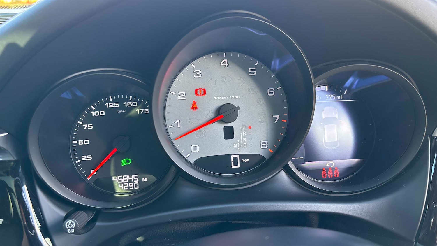 Used Porsche Macan 2019 for sale - 76442462: Photo 21