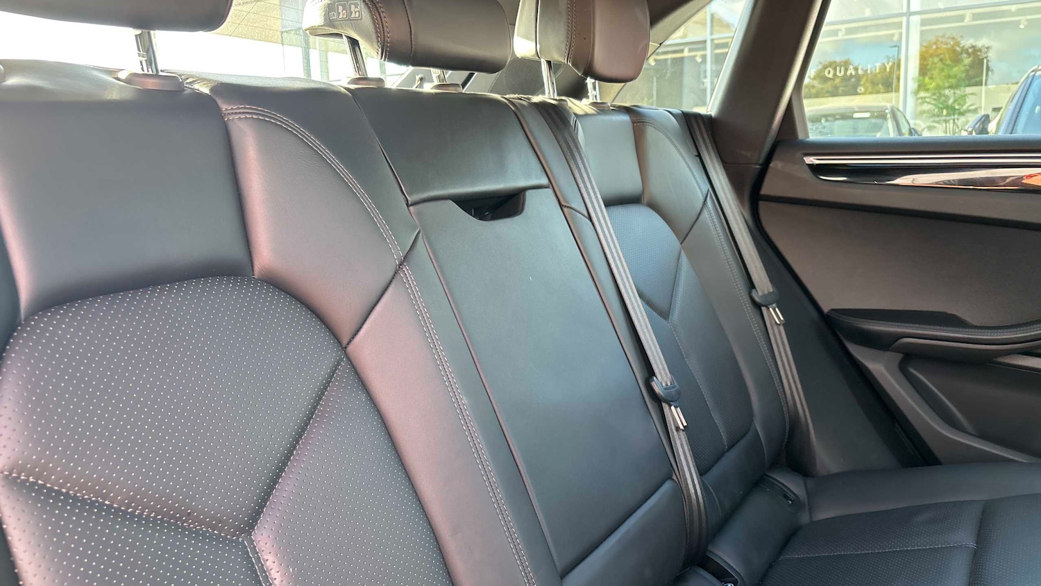 Used Porsche Macan 2019 for sale - 76442462: Photo 22