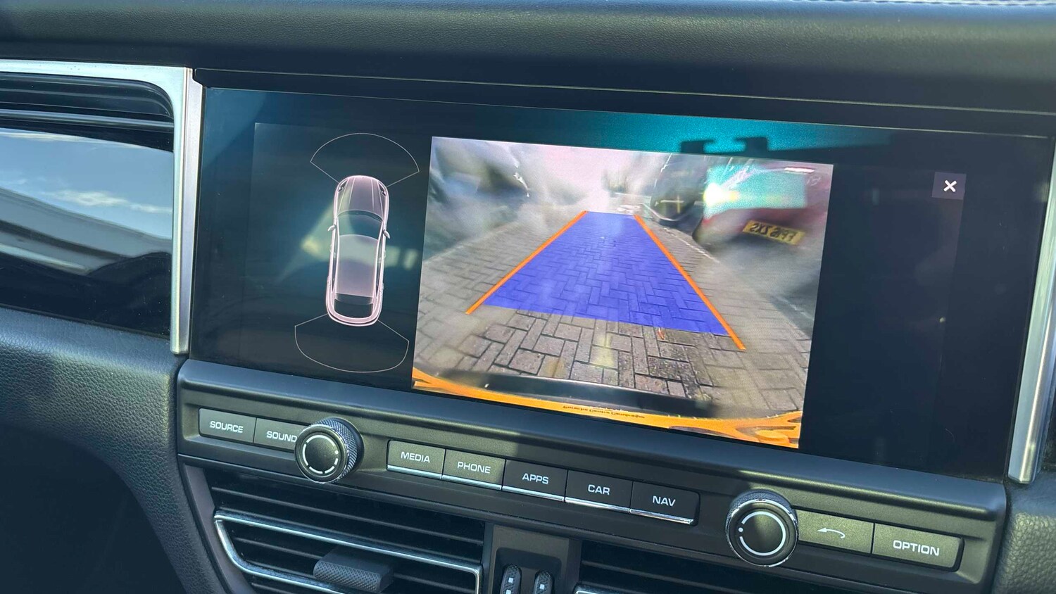 Used Porsche Macan 2019 for sale - 76442462: Photo 24