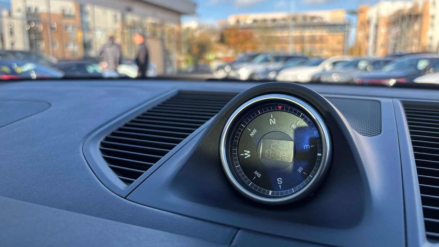 Used Porsche Macan 2019 for sale - 76442462: Photo 30