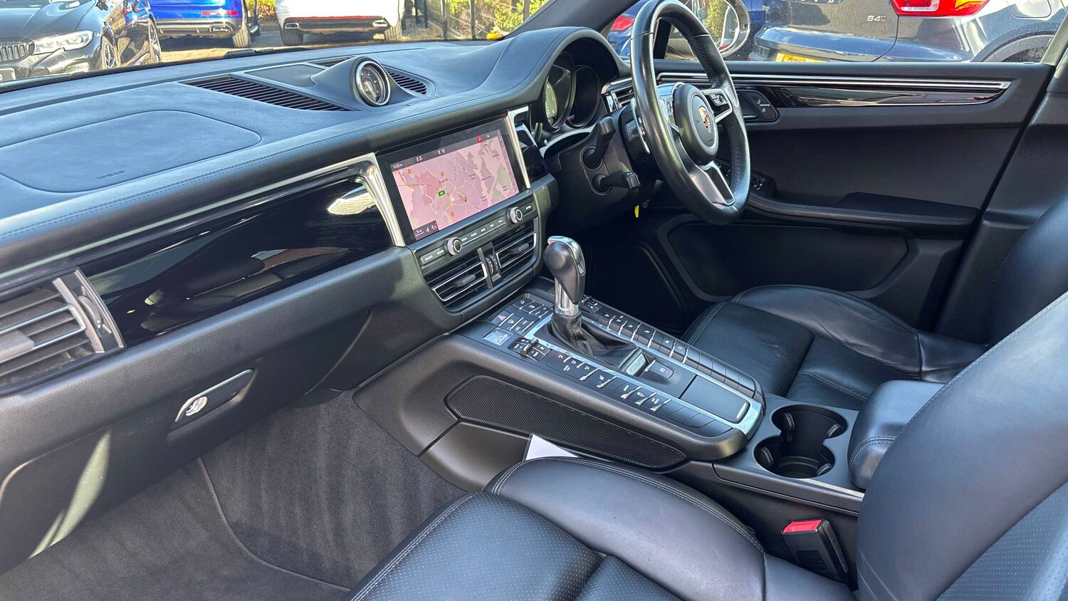 Used Porsche Macan 2019 for sale - 76442462: Photo 34