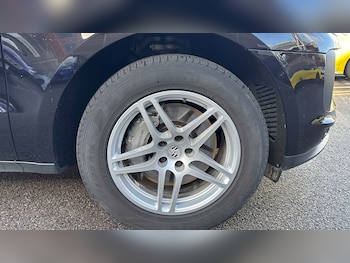 Used Porsche Macan 2019 for sale - 76442462: Photo