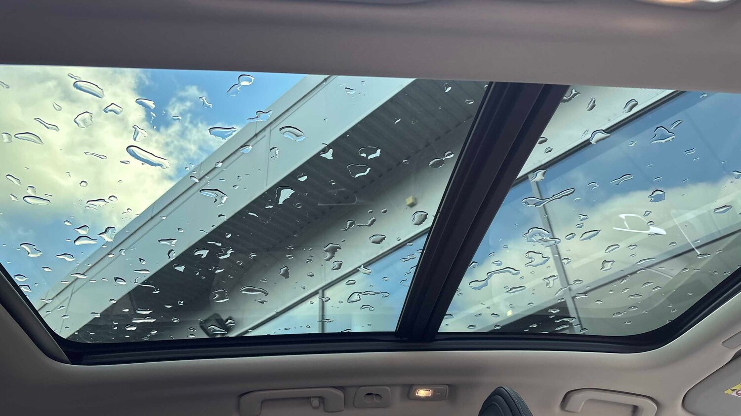 Used Volvo XC60 2022 for sale - 76636751: Photo 19