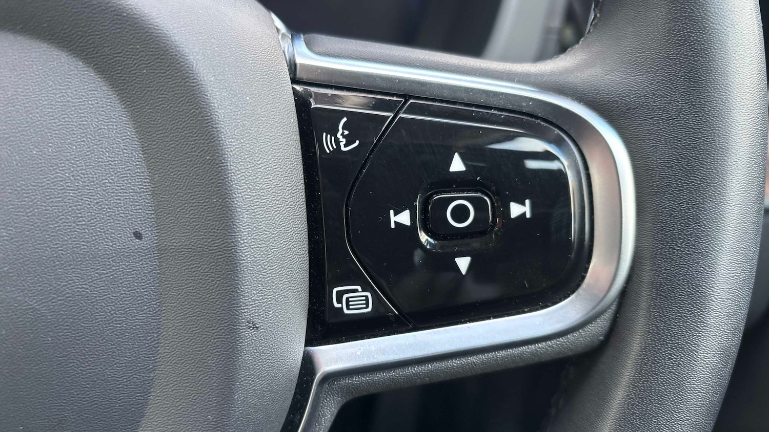 Used Volvo XC60 2022 for sale - 76636751: Photo 27