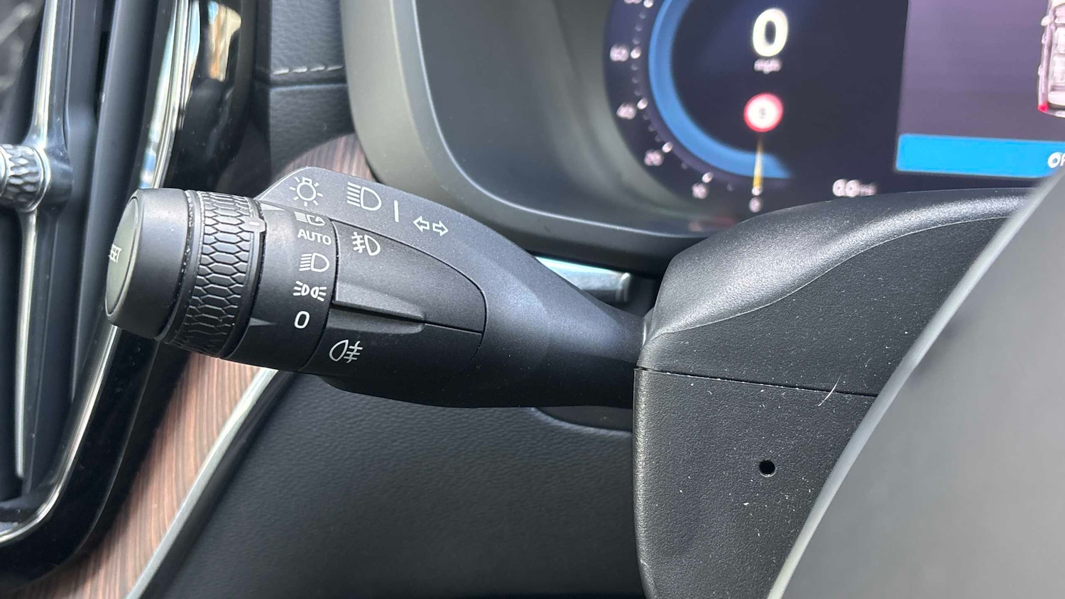 Used Volvo XC60 2022 for sale - 76636751: Photo 28