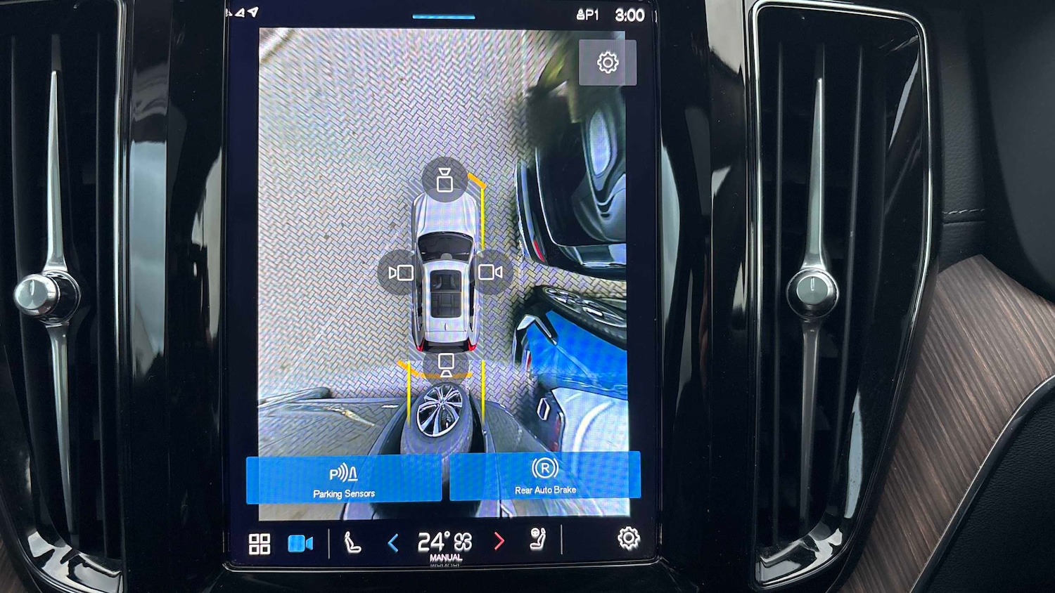 Used Volvo XC60 2022 for sale - 76636751: Photo 34