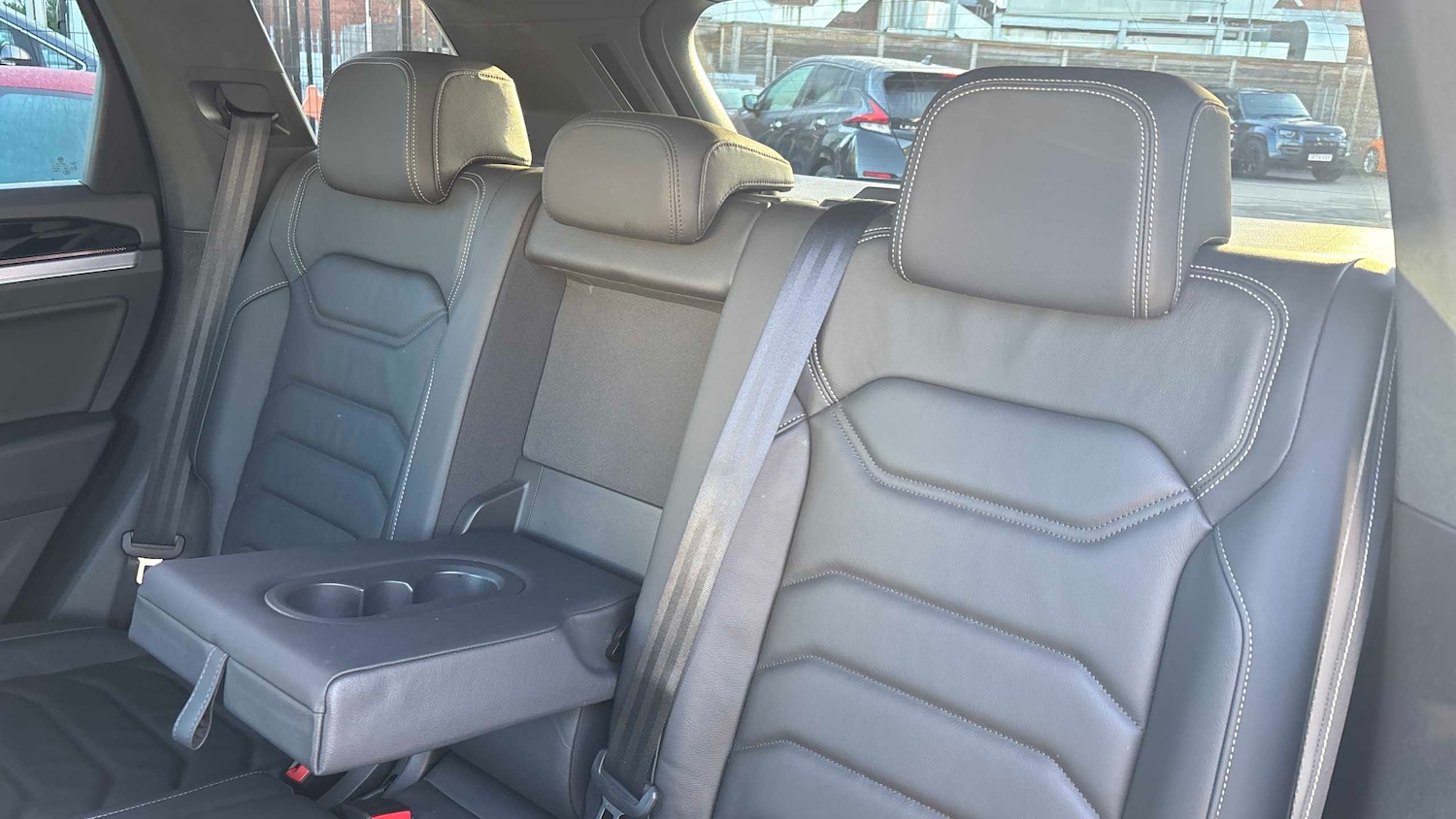 Used Volkswagen Touareg 2023 for sale - 77011132: Photo 16