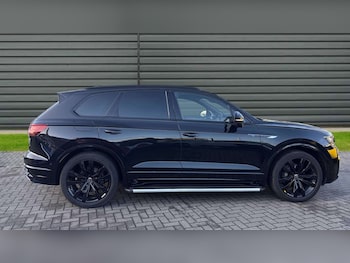 Used Volkswagen Touareg 2023 for sale - 77011132: Photo