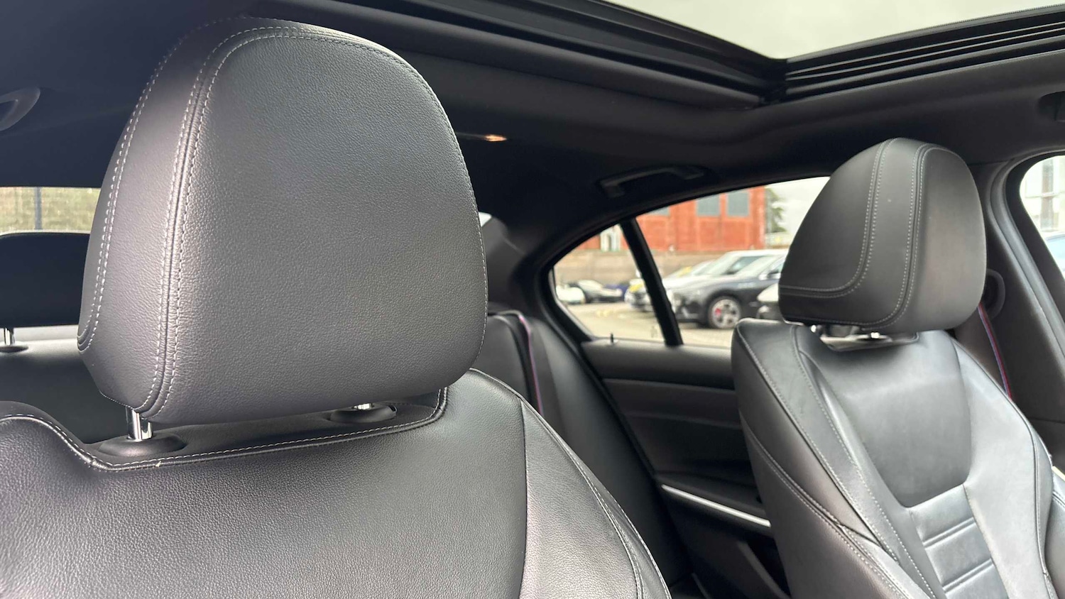 Used BMW 3 Series 2021 for sale - 76515533: Photo 12