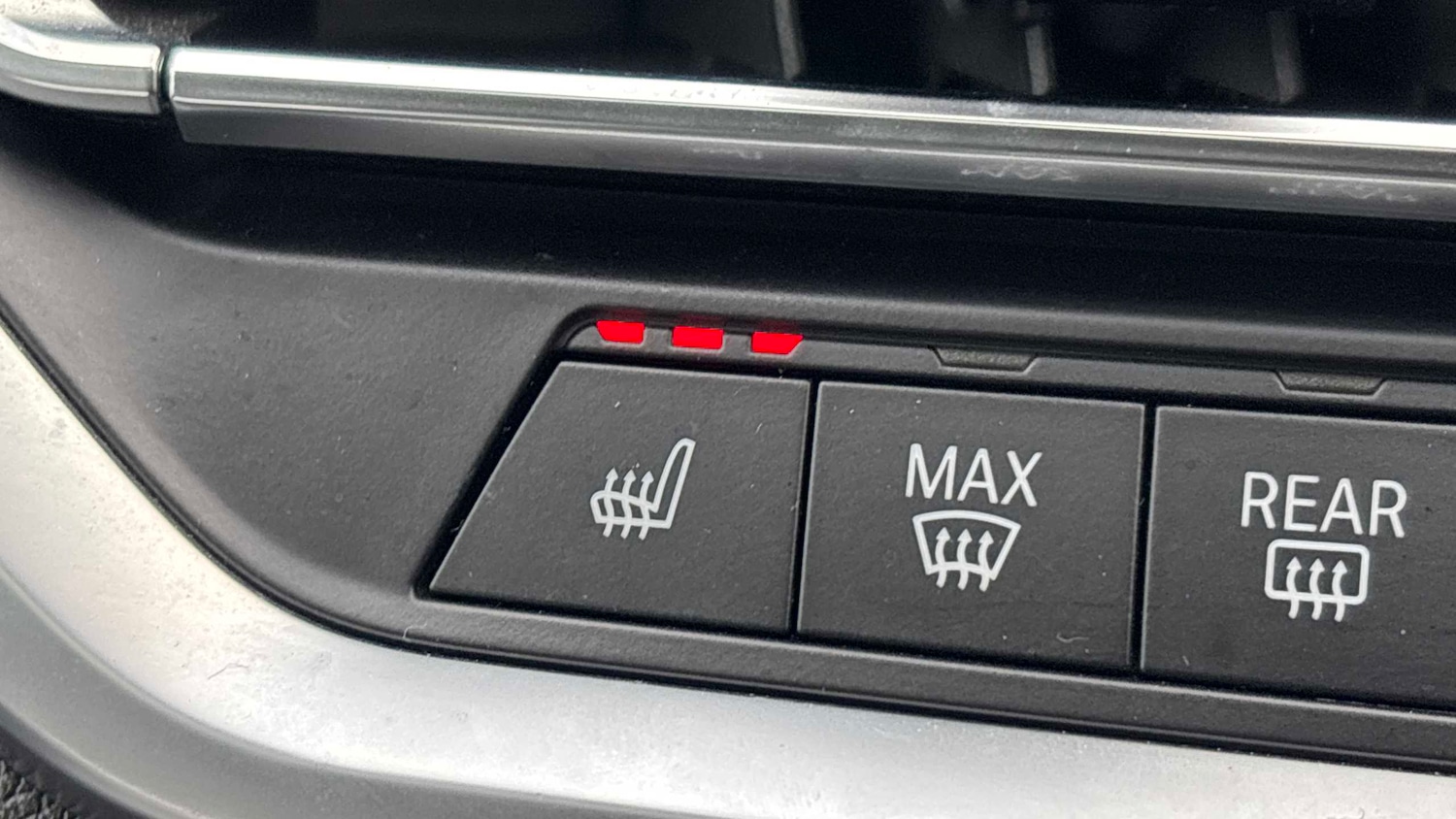 Used BMW 3 Series 2021 for sale - 76515533: Photo 25