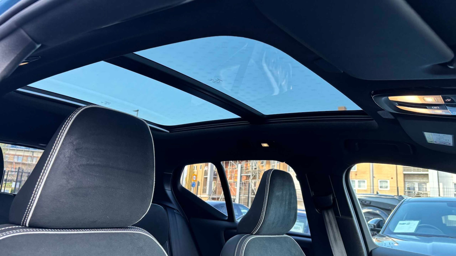 Used Volvo XC40 2025 for sale - 78089586: Photo 14