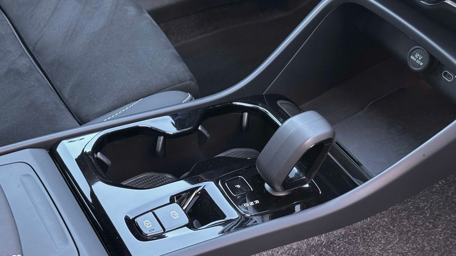 Used Volvo XC40 2025 for sale - 78089586: Photo 21