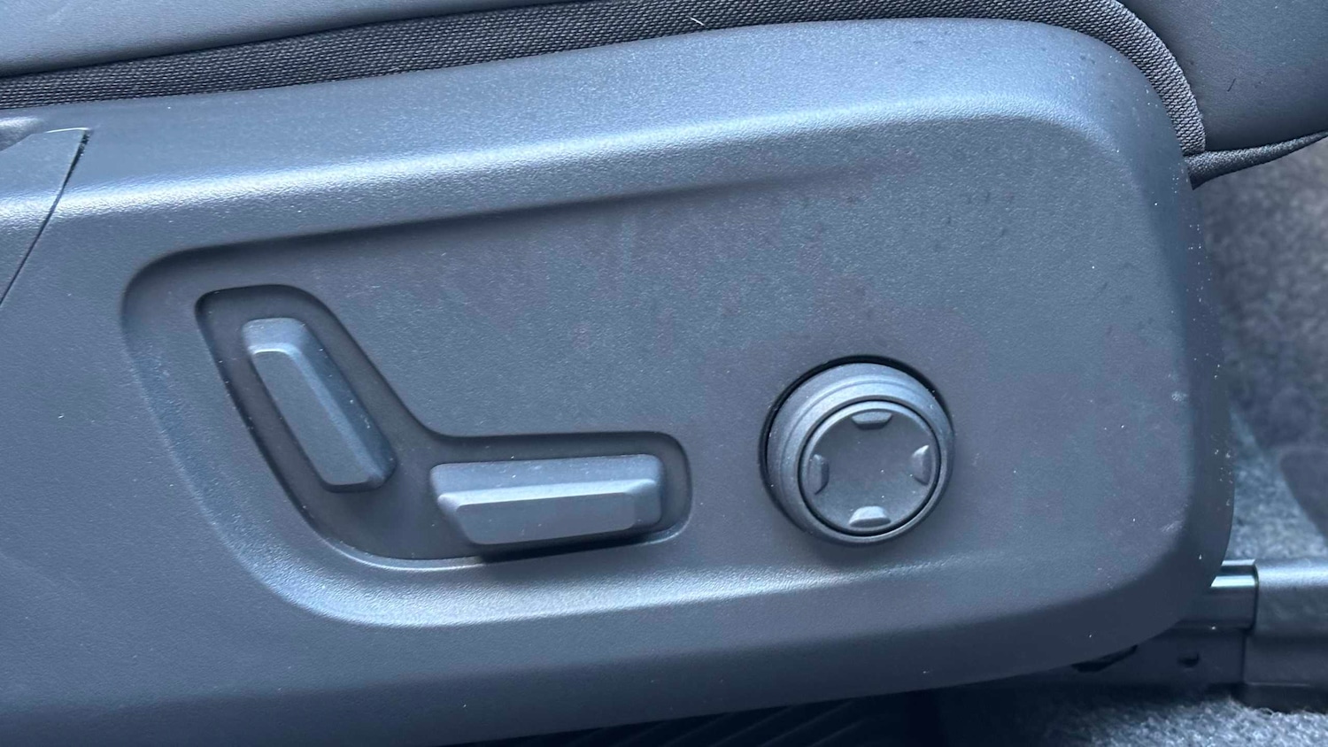 Used Volvo XC40 2025 for sale - 78089586: Photo 23