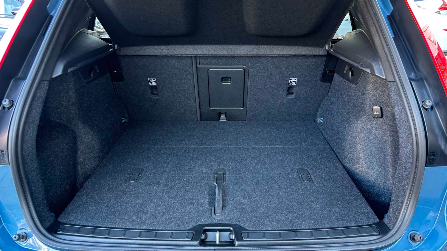 Used Volvo XC40 2025 for sale - 78089586: Photo 34