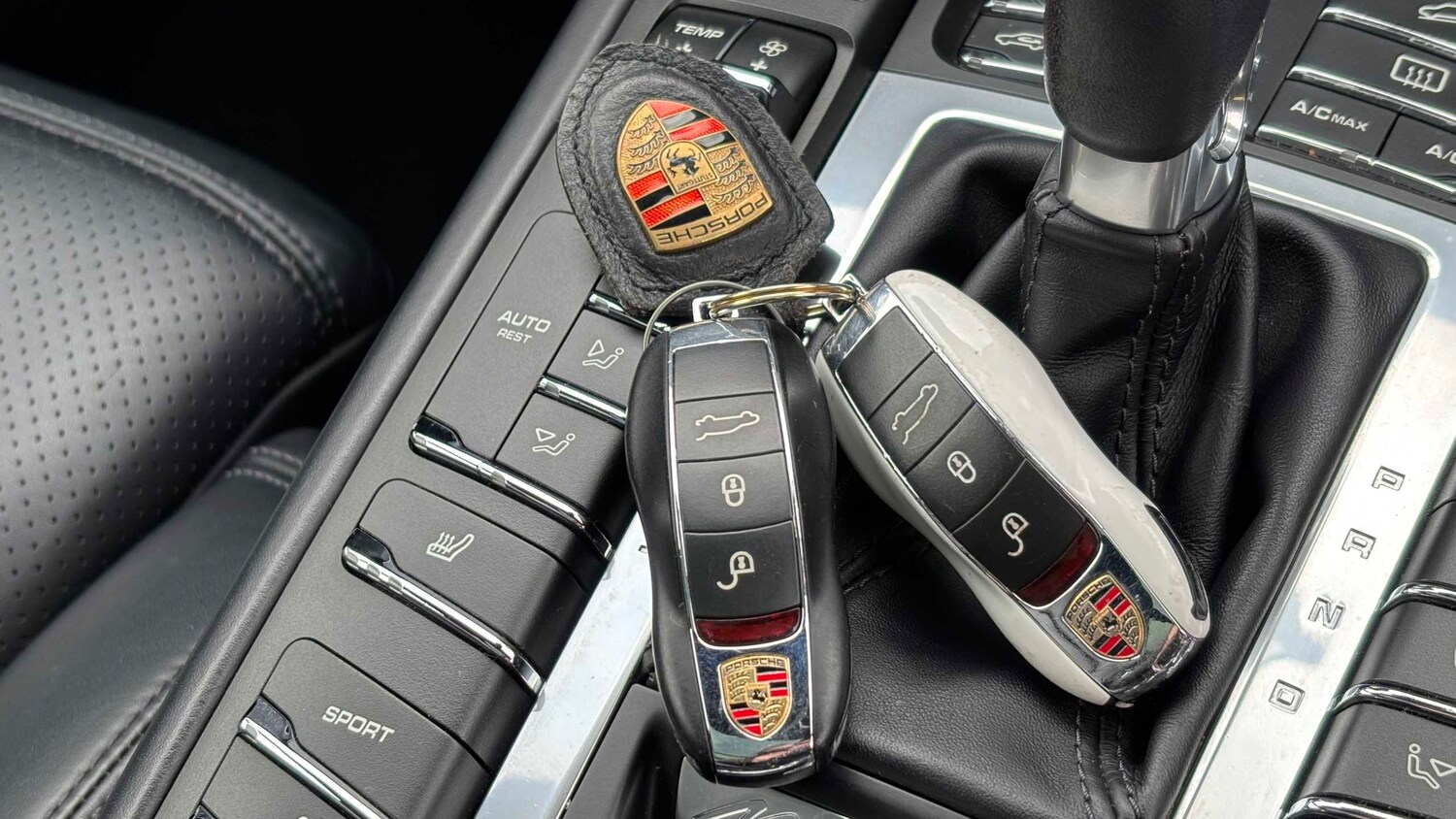 Used Porsche Macan 2017 for sale - 77913592: Photo 26