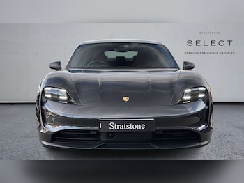 Used Porsche Taycan 2020 for sale - 78925280: Photo