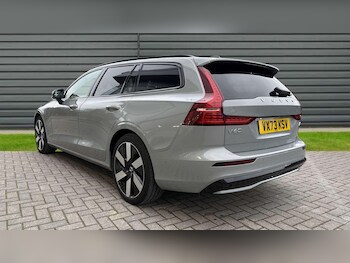 Used Volvo V60 2023 for sale - 77308436: Photo