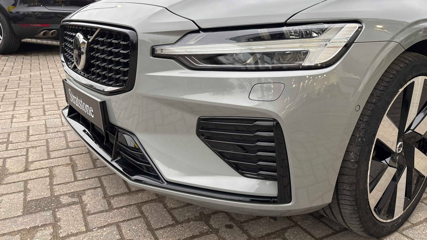 Used Volvo V60 2023 for sale - 77308436: Photo 9