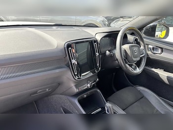 Used Volvo XC40 2020 for sale - 75156406: Photo