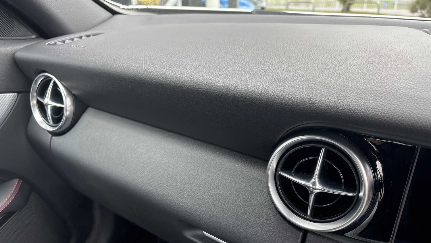 Used Mercedes-Benz SLC 2017 for sale - 76218446: Photo 21