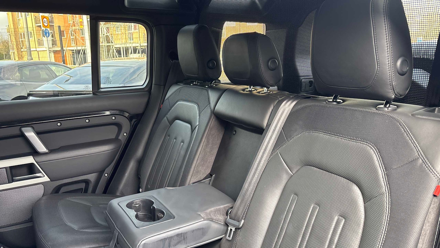 Used Land Rover Defender 2021 for sale - 77686636: Photo 15