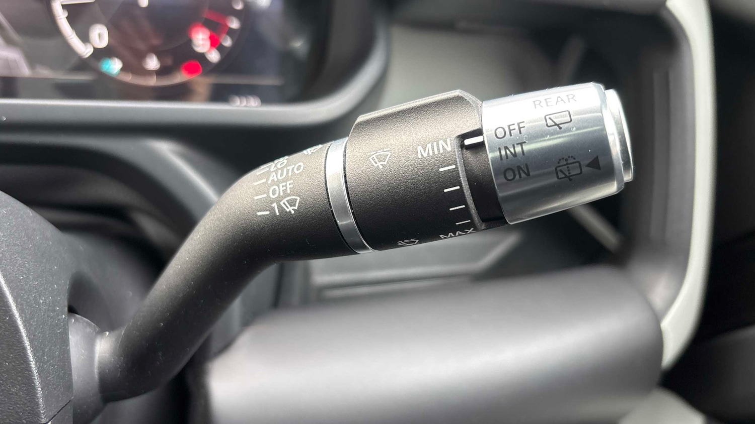 Used Land Rover Defender 2021 for sale - 77686636: Photo 27