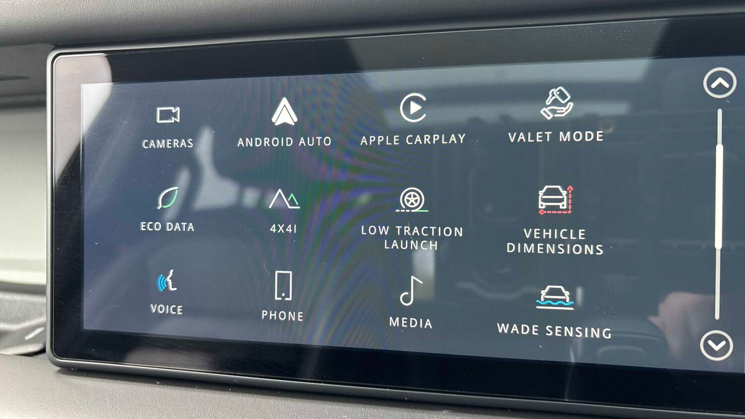 Used Land Rover Defender 2021 for sale - 77686636: Photo 35