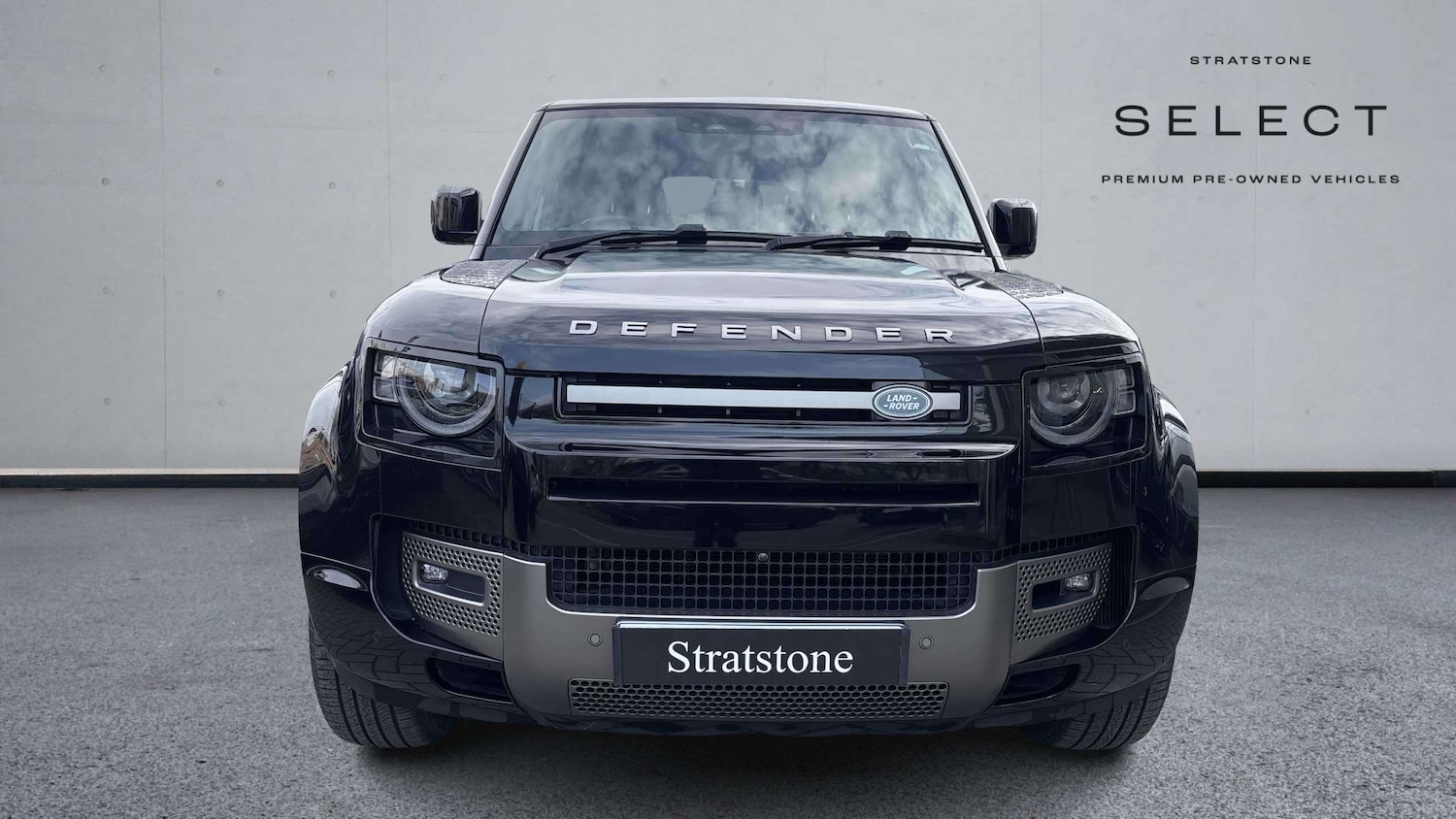 Used Land Rover Defender 2021 for sale - 77686636: Photo 7