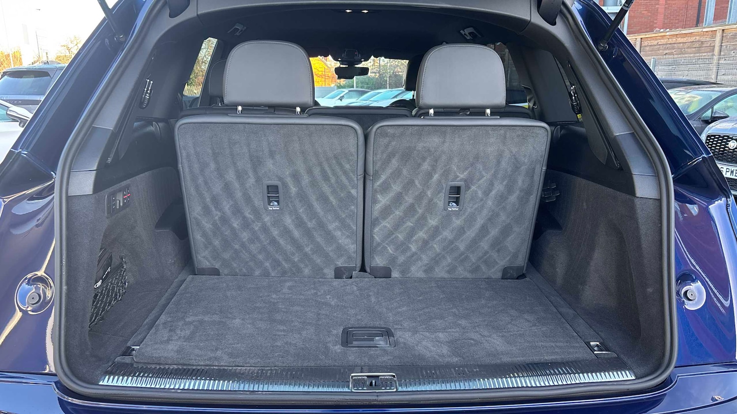 Used Audi Q7 2023 for sale - 76916189: Photo 13