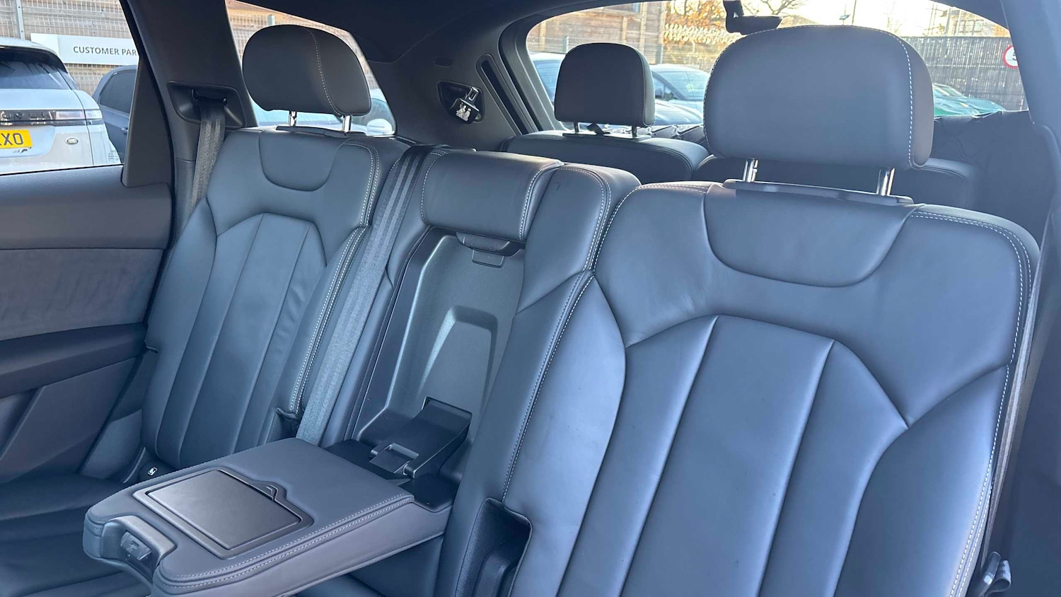 Used Audi Q7 2023 for sale - 76916189: Photo 16