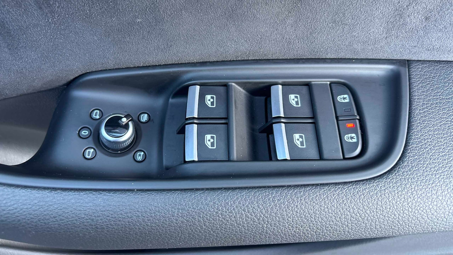 Used Audi Q7 2023 for sale - 76916189: Photo 20