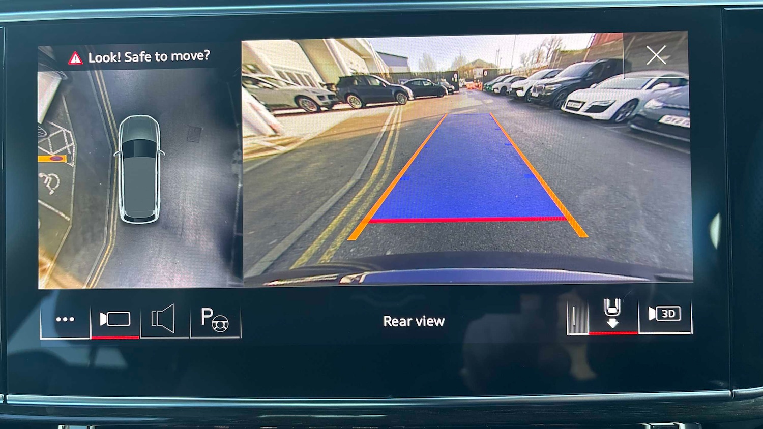 Used Audi Q7 2023 for sale - 76916189: Photo 33