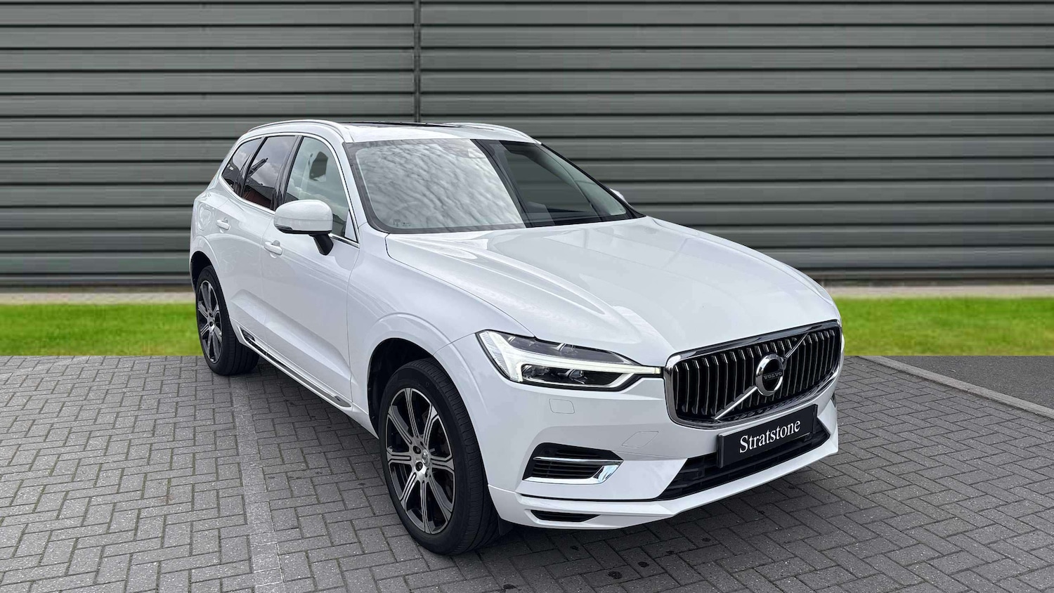 Used Volvo XC60 2020 for sale - 76141858: Photo 1