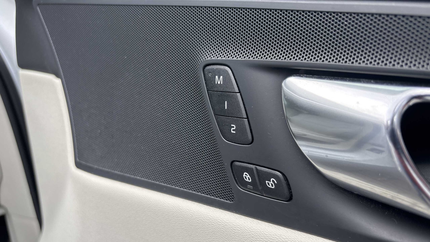 Used Volvo XC60 2020 for sale - 76141858: Photo 18