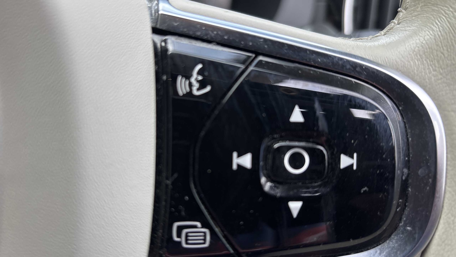 Used Volvo XC60 2020 for sale - 76141858: Photo 28