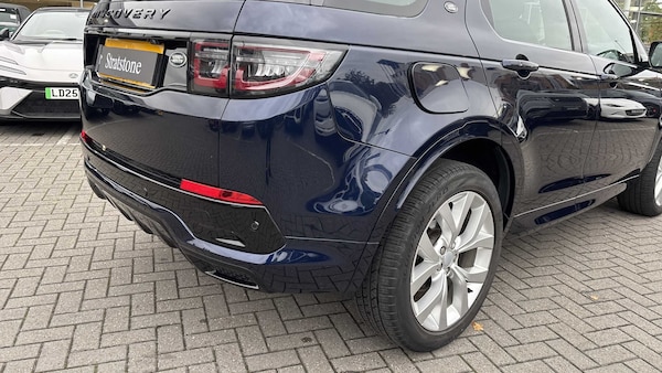 Used Land Rover Discovery Sport 2023 for sale - 76262527: Photo 12