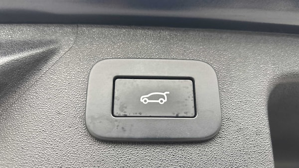 Used Land Rover Discovery Sport 2023 for sale - 76262527: Photo 14